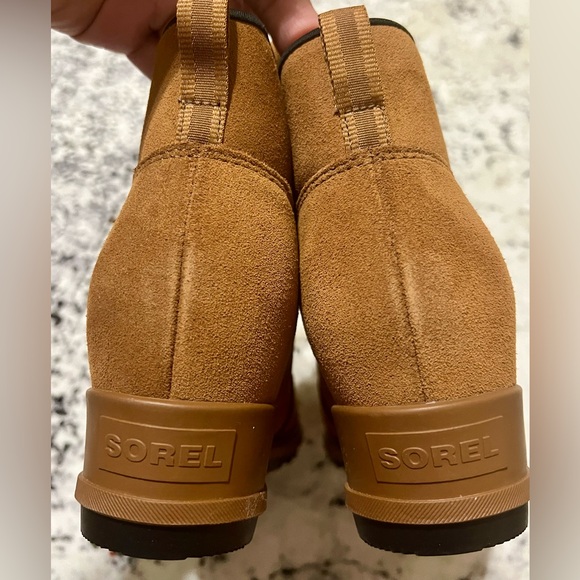 New Women's Evie Sport Lace-Up Lug Sole Waterproof Booties - Size 10 - Picture 9 of 12